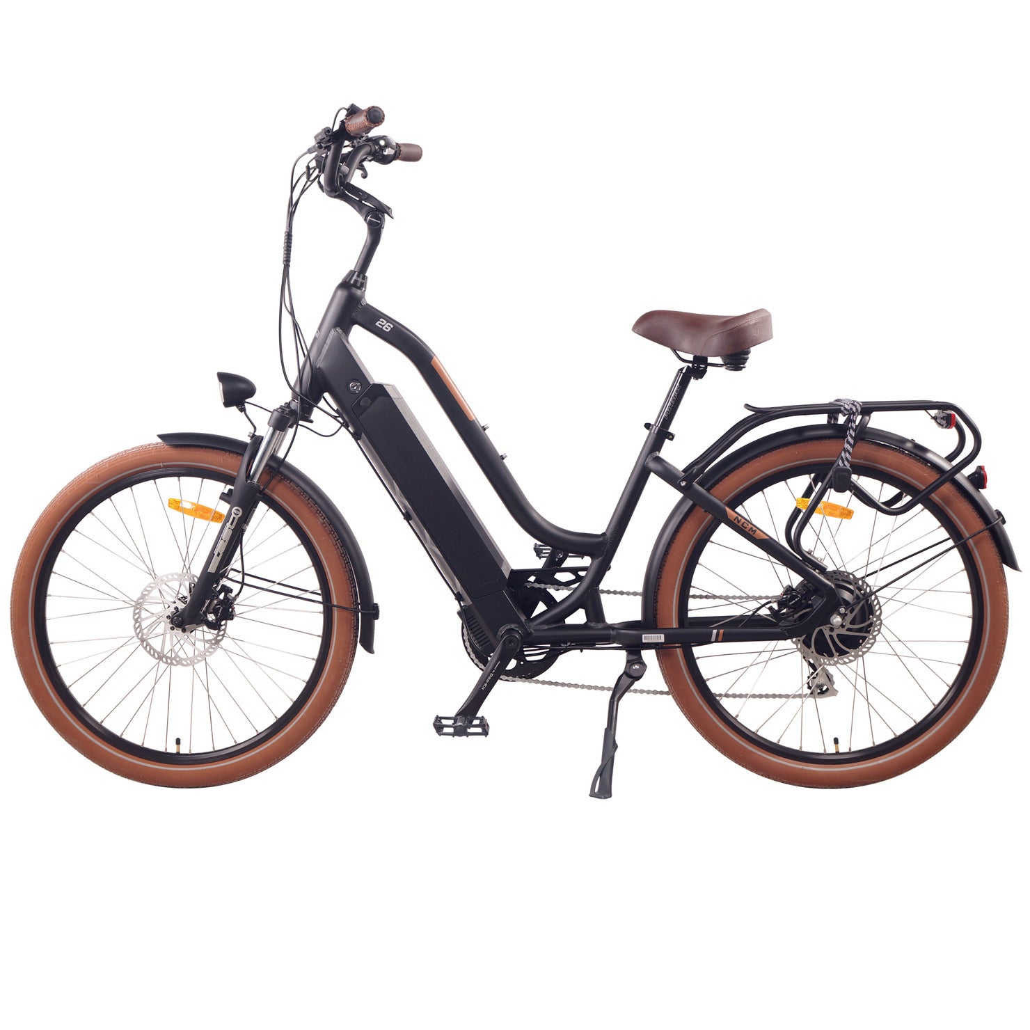 Side view of NCM Cru7s Step-Through Cruiser E-Bike by SalteBikes, featuring 250W motor, 500W peak power, Shimano 8-speed gearing, and sleek design.